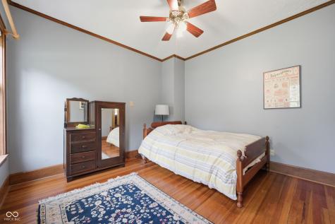 497 N 100 W Franklin IN 46131
