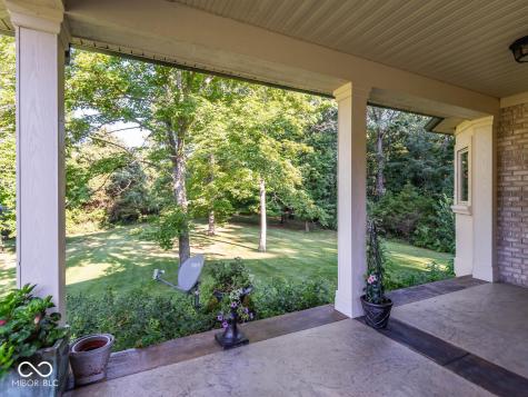 2589 E Pedigo Bay Drive Bloomington IN 47401