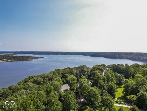 2589 E Pedigo Bay Drive Bloomington IN 47401