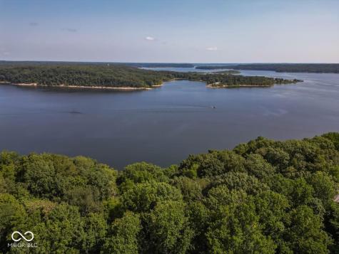 2589 E Pedigo Bay Drive Bloomington IN 47401