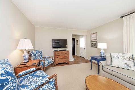 5942 Hillside Avenue East Drive Indianapolis IN 46220