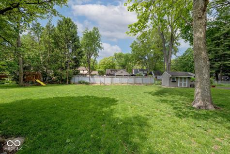 5942 Hillside Avenue East Drive Indianapolis IN 46220