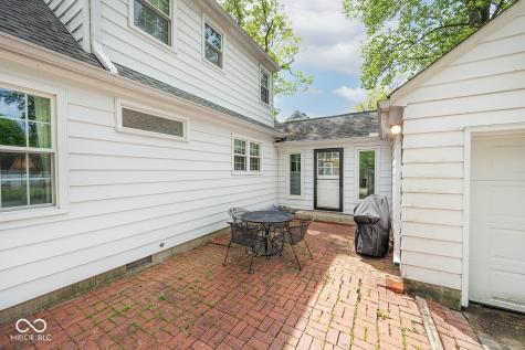 5942 Hillside Avenue East Drive Indianapolis IN 46220