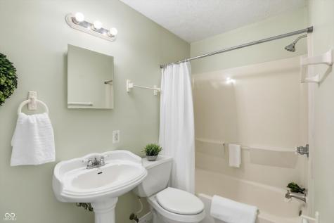 5814 N 400 W Sharpsville IN 46068