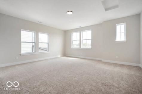 11924 Gray Ghost Way Fishers IN 46040