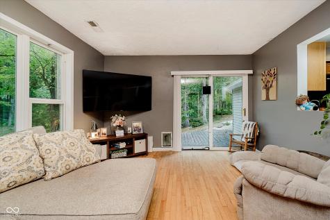 9131 E 256th Street Arcadia IN 46030