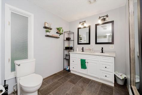 9131 E 256th Street Arcadia IN 46030