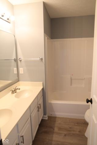 7817 Sea Eagle Circle Zionsville IN 46077