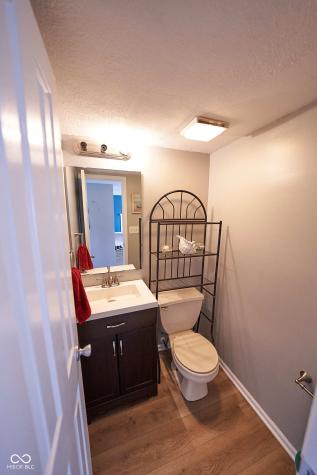 4609 Oakforge Drive Indianapolis IN 46254