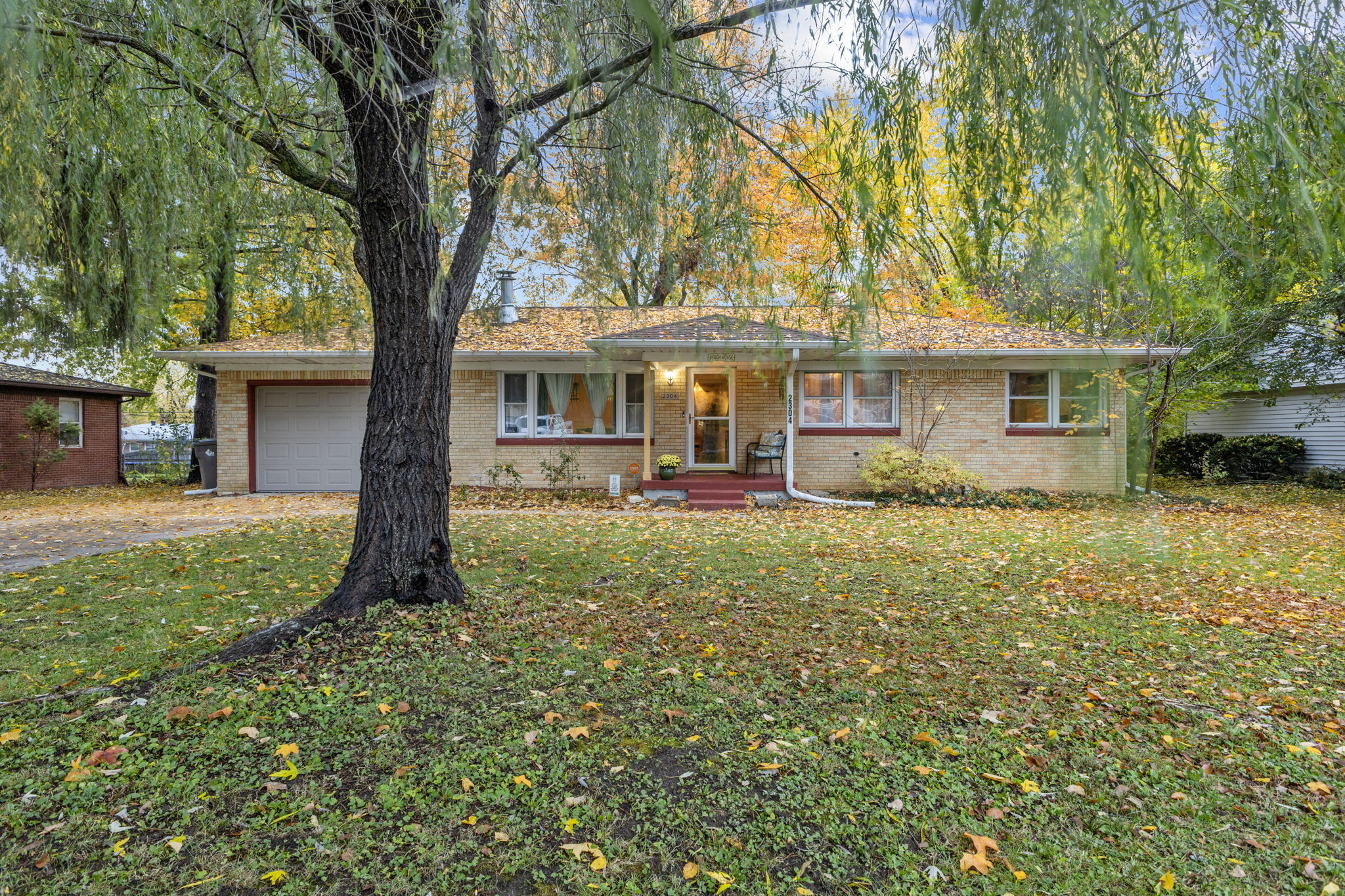 2304 E Thompson Road Indianapolis IN 46227