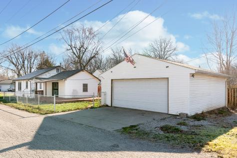 1502 Manhattan Avenue Indianapolis IN 46241
