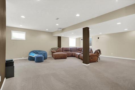 6012 Pine Bluff Drive Avon IN 46123