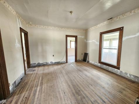 415 N Independence Street Windfall IN 46076