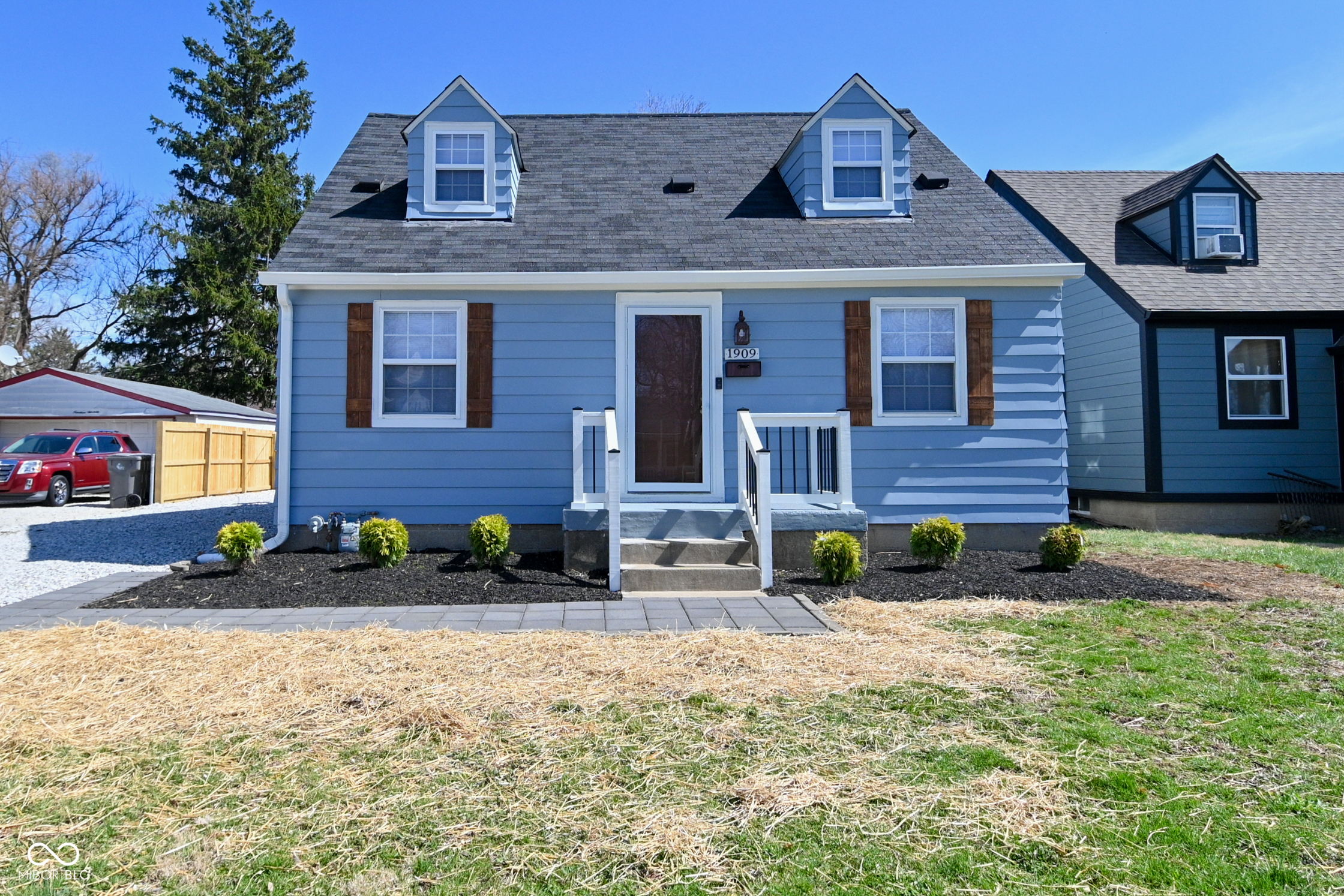 1909 N Goodlet Avenue Indianapolis IN 46222