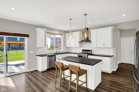 7877 Villa Circle Avon IN 46123