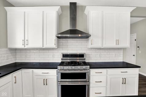 7877 Villa Circle Avon IN 46123