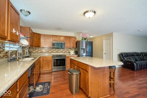 4522 Angelica Drive Indianapolis IN 46237
