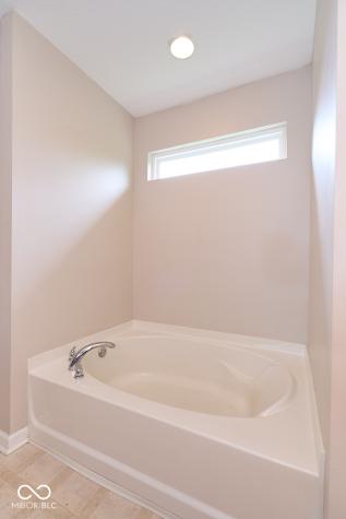 4522 Angelica Drive Indianapolis IN 46237