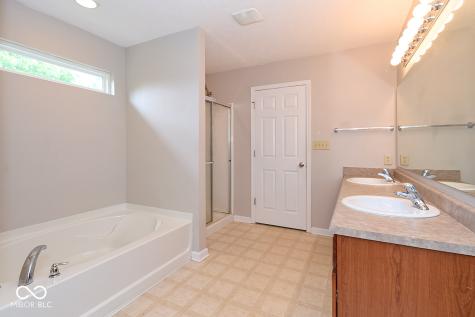 4522 Angelica Drive Indianapolis IN 46237