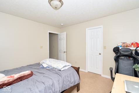 4522 Angelica Drive Indianapolis IN 46237