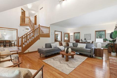 9221 Behner Circle Indianapolis IN 46250