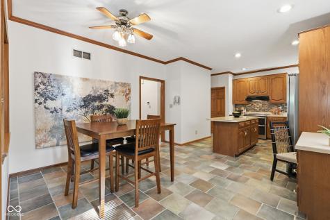 9221 Behner Circle Indianapolis IN 46250