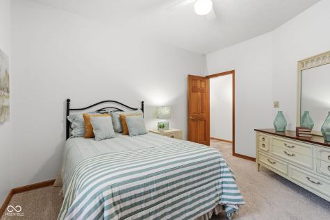 9221 Behner Circle Indianapolis IN 46250
