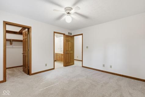 9221 Behner Circle Indianapolis IN 46250