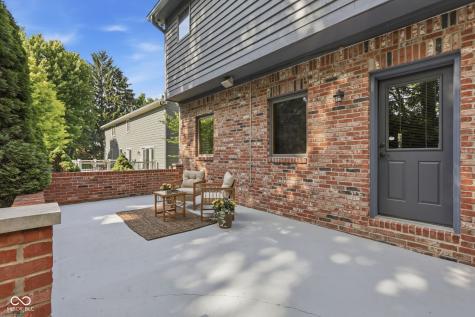 9221 Behner Circle Indianapolis IN 46250