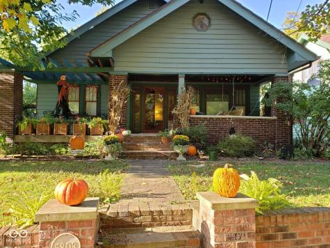 5808 Oak Avenue Indianapolis IN 46219