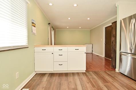 5909 Furnas Road Indianapolis IN 46221