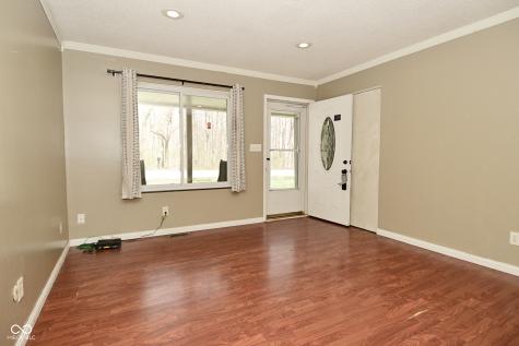 5909 Furnas Road Indianapolis IN 46221