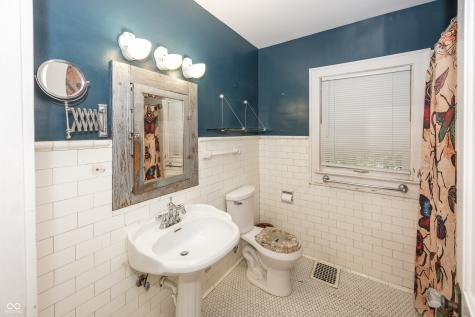 4304 Central Avenue Indianapolis IN 46205