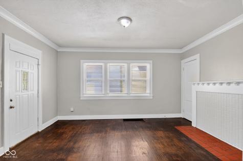 424 Harvard Place Indianapolis IN 46208