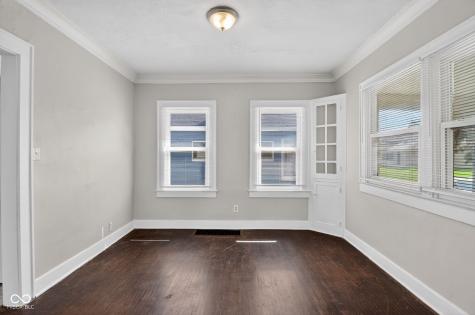 424 Harvard Place Indianapolis IN 46208