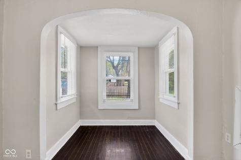 424 Harvard Place Indianapolis IN 46208