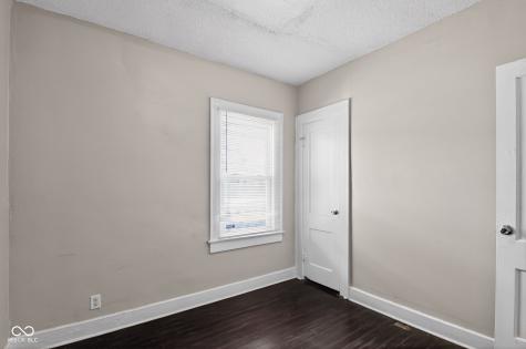 424 Harvard Place Indianapolis IN 46208
