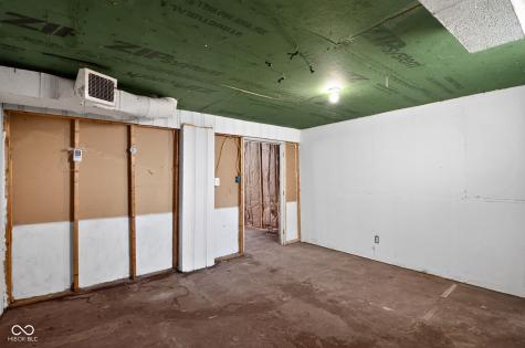 424 Harvard Place Indianapolis IN 46208