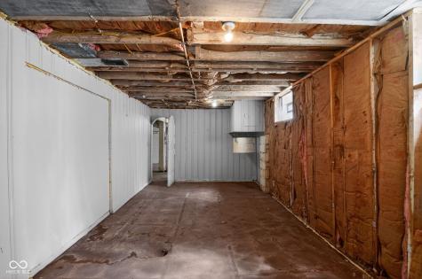 424 Harvard Place Indianapolis IN 46208