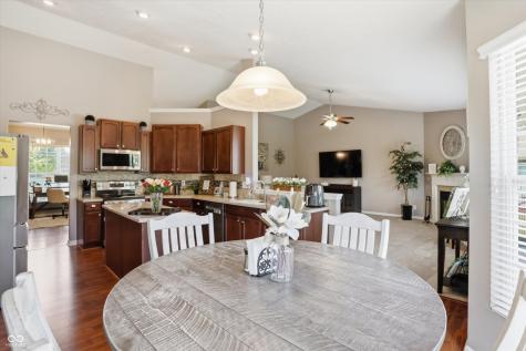 4323 Raintree Boulevard Greenwood IN 46143
