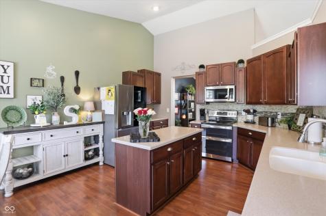 4323 Raintree Boulevard Greenwood IN 46143