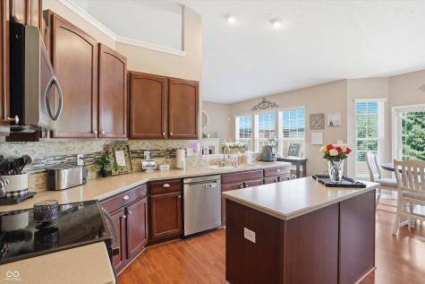 4323 Raintree Boulevard Greenwood IN 46143