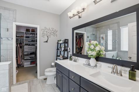 4323 Raintree Boulevard Greenwood IN 46143