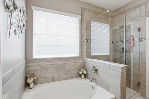 4323 Raintree Boulevard Greenwood IN 46143