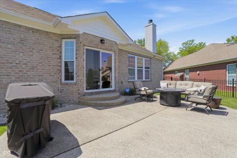 4323 Raintree Boulevard Greenwood IN 46143