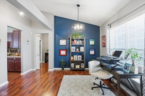 4323 Raintree Boulevard Greenwood IN 46143