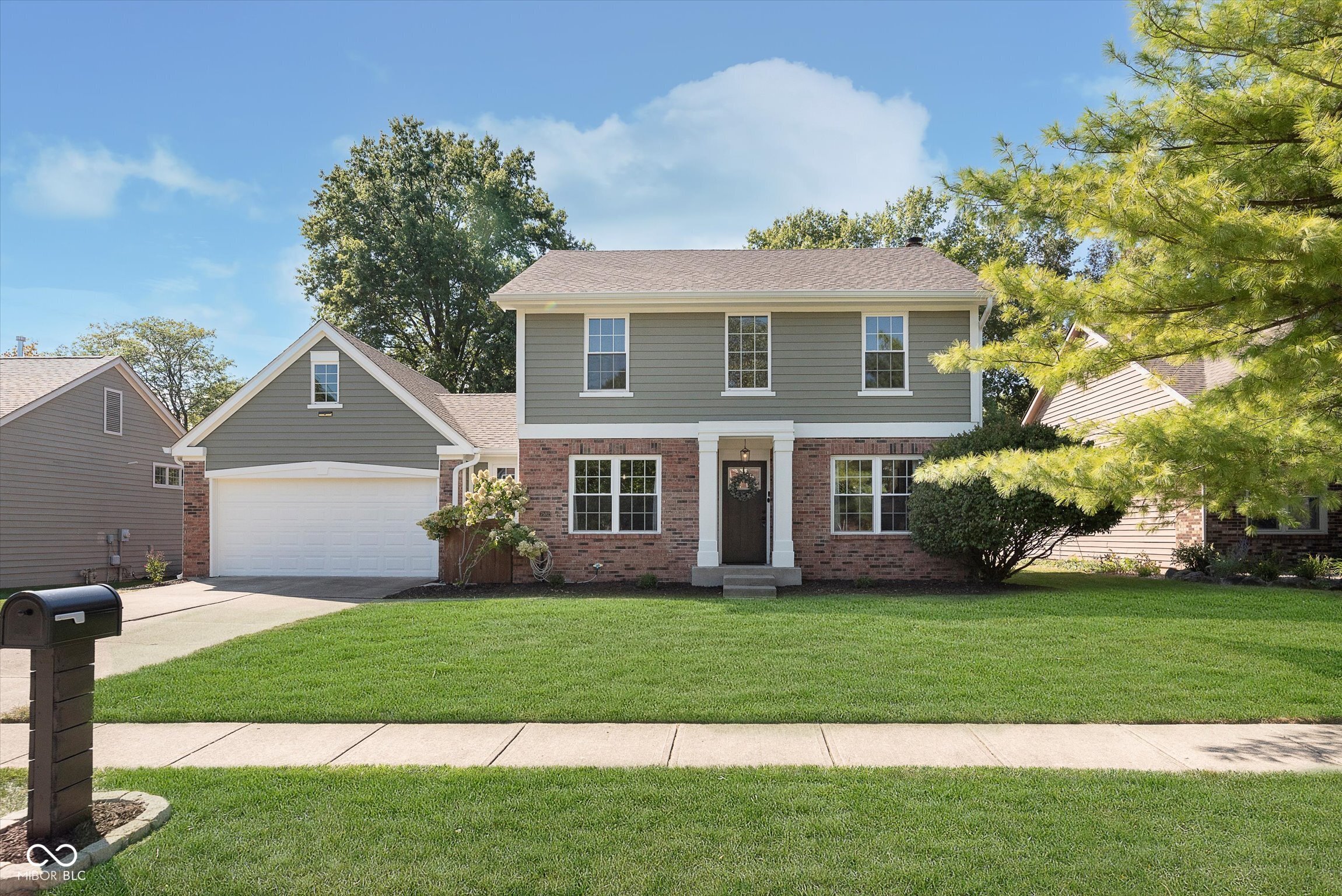7582 Pinesprings East Drive Indianapolis IN 46256