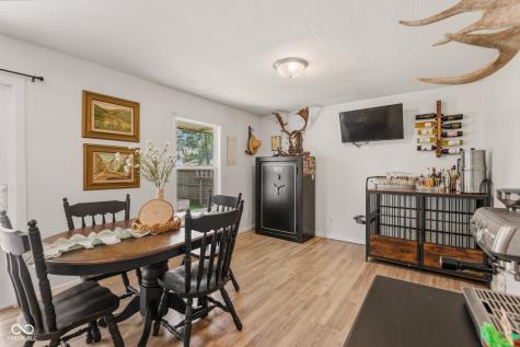 1839 Jolinda Drive Columbus IN 47203