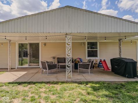 1839 Jolinda Drive Columbus IN 47203