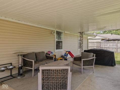 1839 Jolinda Drive Columbus IN 47203